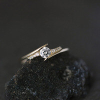 wholesale S925 Sterling Silver Korean Style Fashionable and Elegant Adjustable Open Twist Cross Wrap Statement Index Ring-Copper with gold plating Adjustable opening