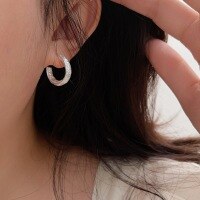 wholesale S925 Sterling Silver Minimalist French-style C-shaped Textured Ear Cuff Earrings for Women-Sterling silver