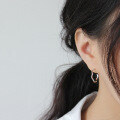 wholesale S925 Sterling Silver EA442 Korean-style Minimalist Wave-patterned C-shaped Stud Earrings for Women, Ins-0-2