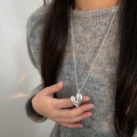 wholesale S925 Sterling Silver Irregular Heart Necklace for Women, Designed to be Unique and Niche, Luxurious High-End Sweater Chain-Sterling silver