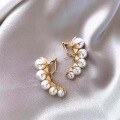 wholesale Metal material, Chao Xiaobai French-style unique pearl earrings for women, lightweight luxury, high-end sense, fashionable,, retro wind ear accessories trend-0-0