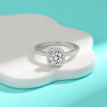 wholesale S925 Sterling Silver 1ct Moissanite New Square Box Ring Proposal Engagement Ring Versatile Fashion Ring for Women-0-2