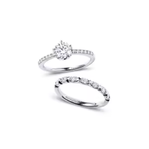 moissanite engageme ring b