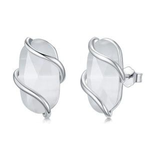 Stud-Mother of Pearl