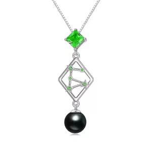 Virgo (8.23 - 9.22) with Sapphire September Birthstone