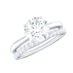 A Moissanite Ring