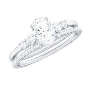 A Moissanite Ring