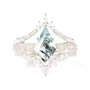 A Moss Agate Moissanite Ring