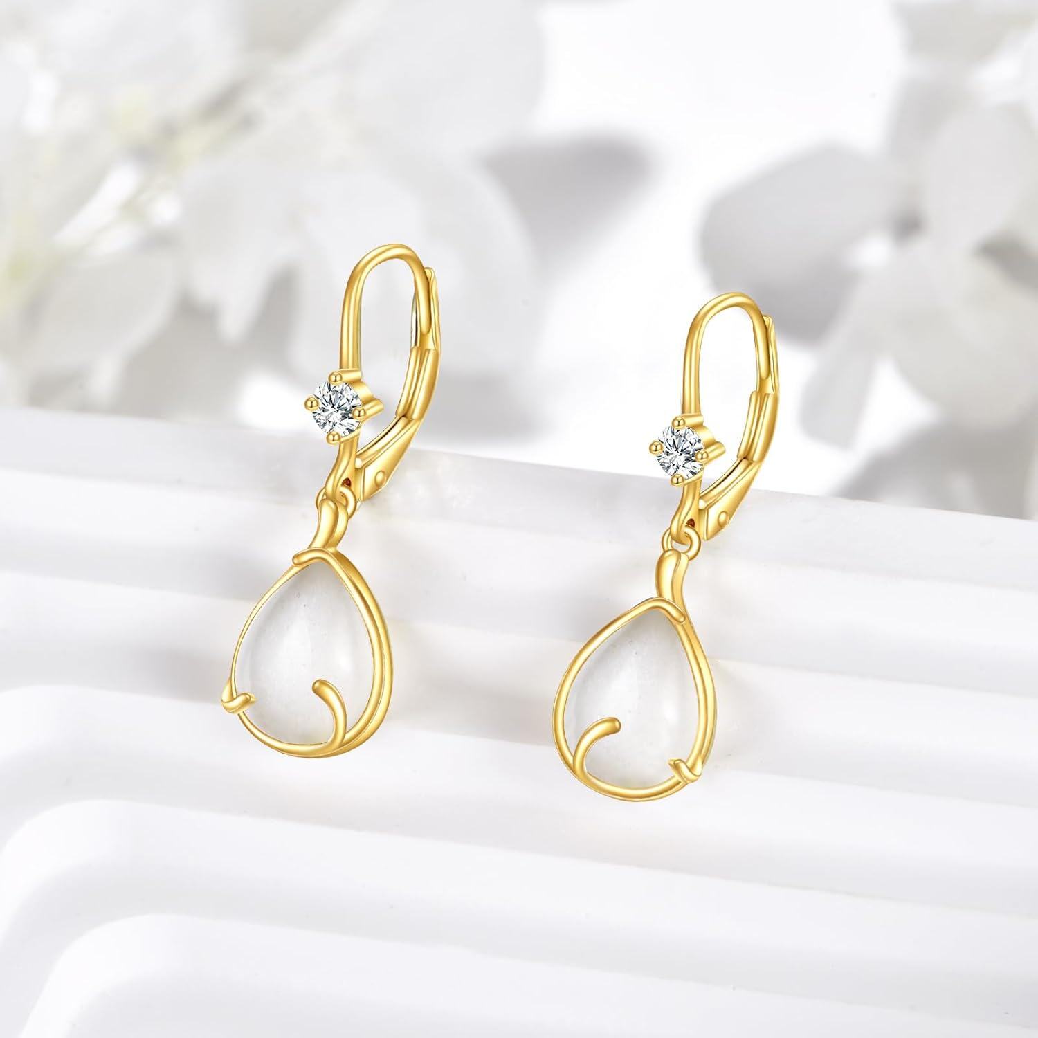 wholesale 14K Gold Moonstone Teardrop Leverback Earring for Women's Fashion s-0-4