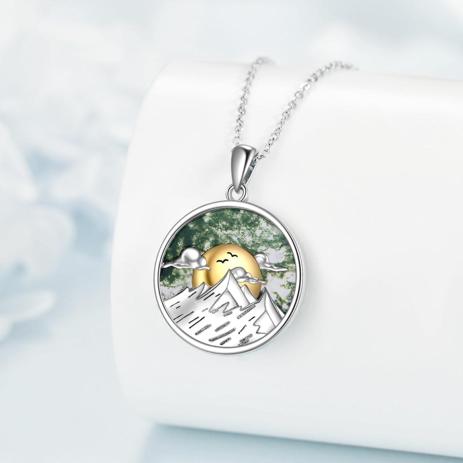 925 Sterling Silver Green Agate Mountain Scene Pendant Necklace for Women-0-1