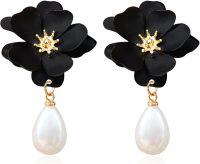 wholesale Pearl Bohemian Flower Earrings - Black Petal Studs with White Pearls for Women-undefined
