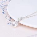 wholesale 14K Gold Leaf Design White Pearl & Cubic Zirconia Pendant Necklace for Women - Elegant Fashion Accessory-0-3