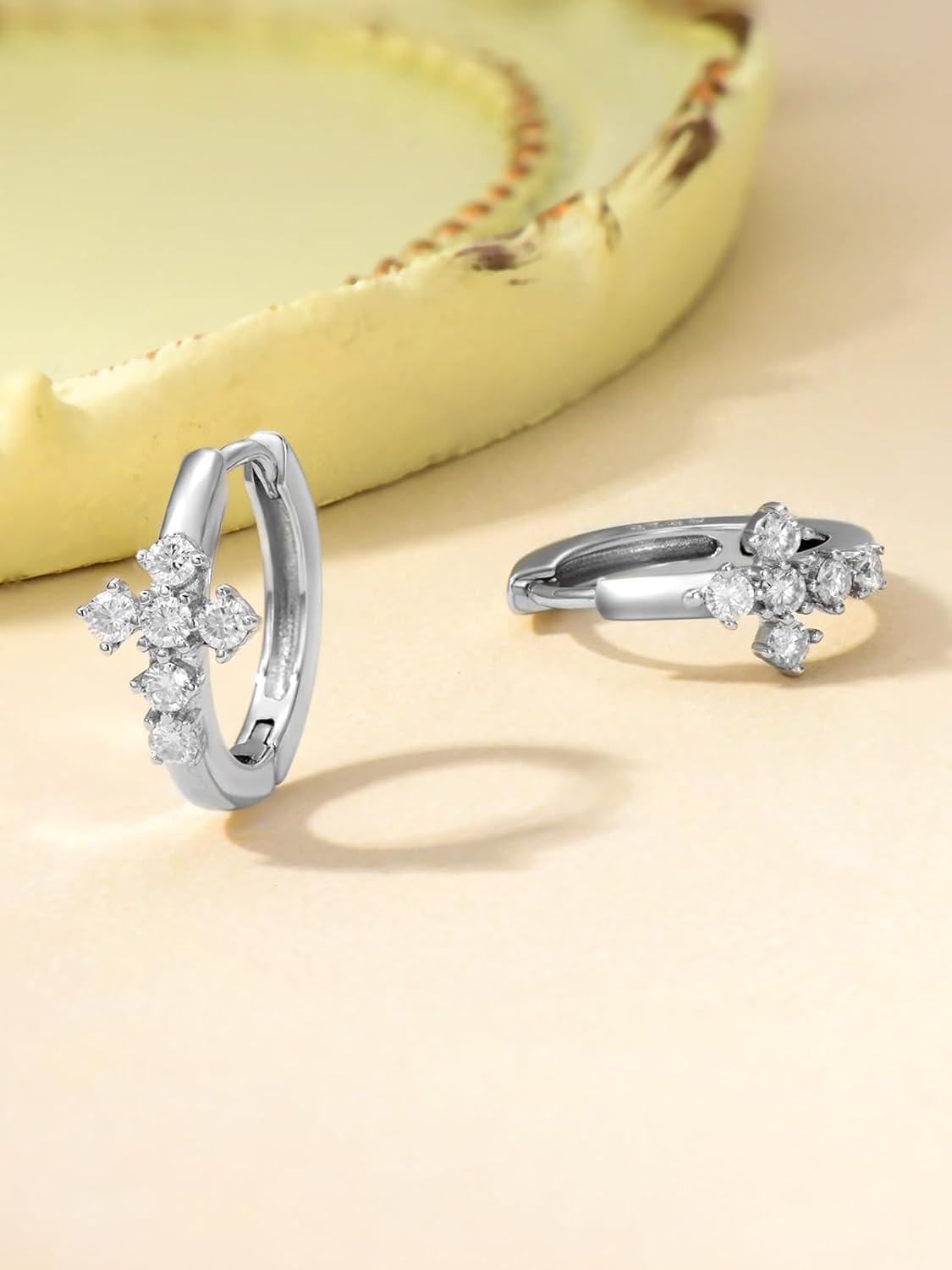 wholesale 925 Sterling Silver Twist Design Moissanite Huggie Hoop Earrings Gift for Her-0-3