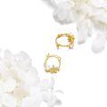wholesale 14K Gold Pearl Daisy Flower Hoop Earrings for Women-0-3
