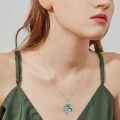 wholesale 925 Sterling Silver Pendant With Mother And Daughter Figures In Rainbow Mother Of Pearl-0-1