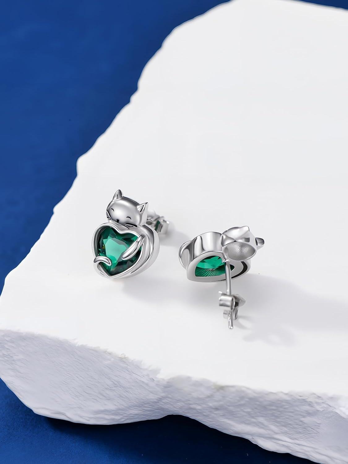 wholesale 925 Sterling Silver May Emerald Cat Stud Earrings 10-13mm, Cute Elegant Gift for Cat Lovers-0-2