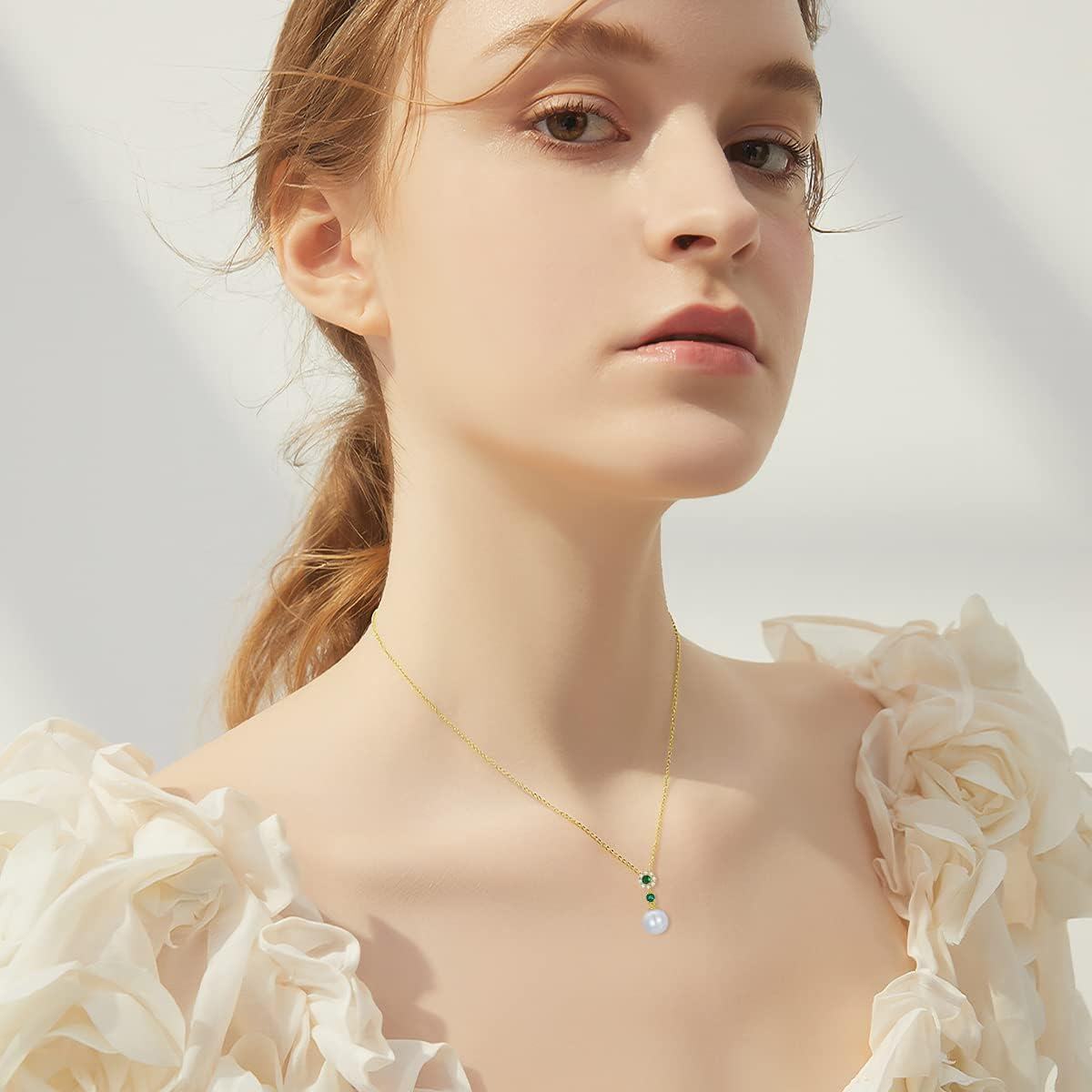 wholesale 14K Gold Green Crystal & White Pearl Pendant Necklace for Women - Elegant  Idea-0-1