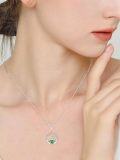 wholesale 925 Sterling Silver Heart-Shaped Emerald Green Gemstone Claddagh Pendant Necklace for Women Celtic Irish s-0-1