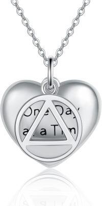 wholesale 925 Sterling Silver Heart-Shaped Triangle Recovery Symbol Pendant Necklace-heart aa