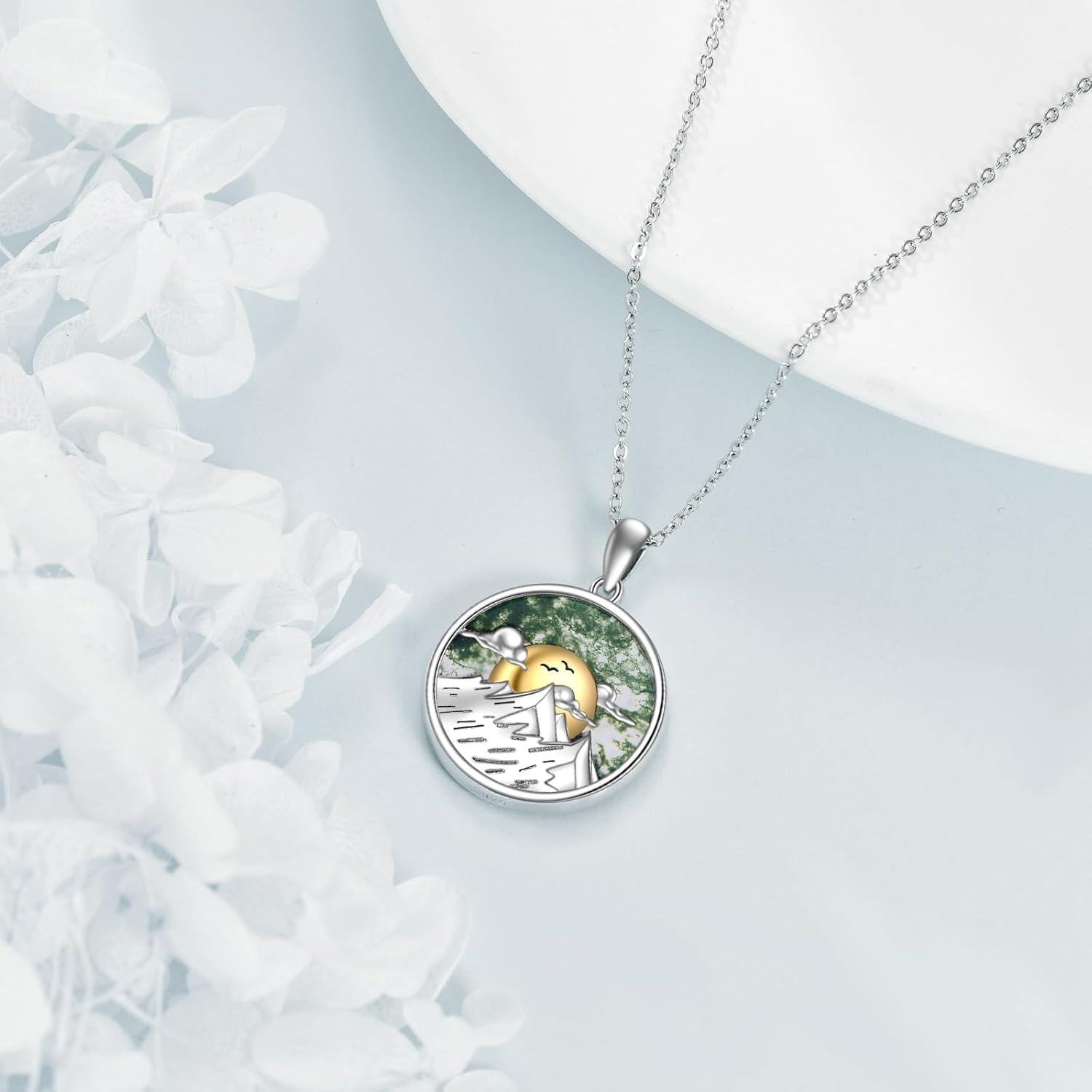 925 Sterling Silver Green Agate Mountain Scene Pendant Necklace for Women-0-2