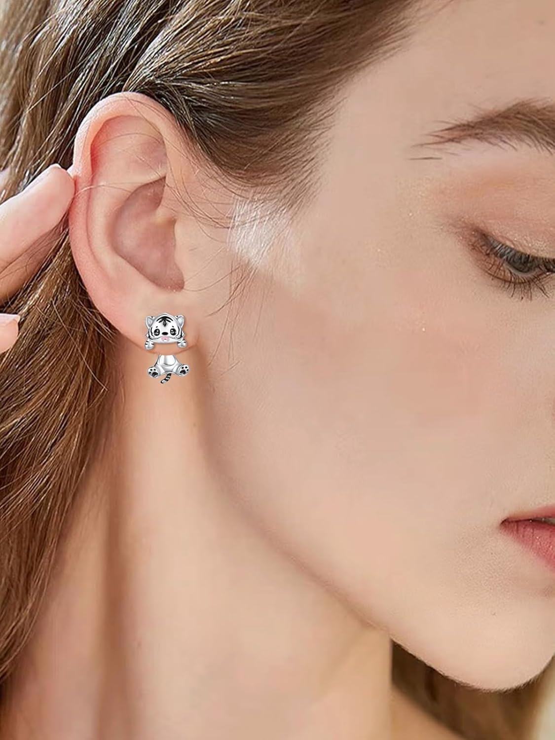 wholesale 925 Sterling Silver Tiger Cub Stud Earrings for Girls and Women - Hypoallergenic s-0-3