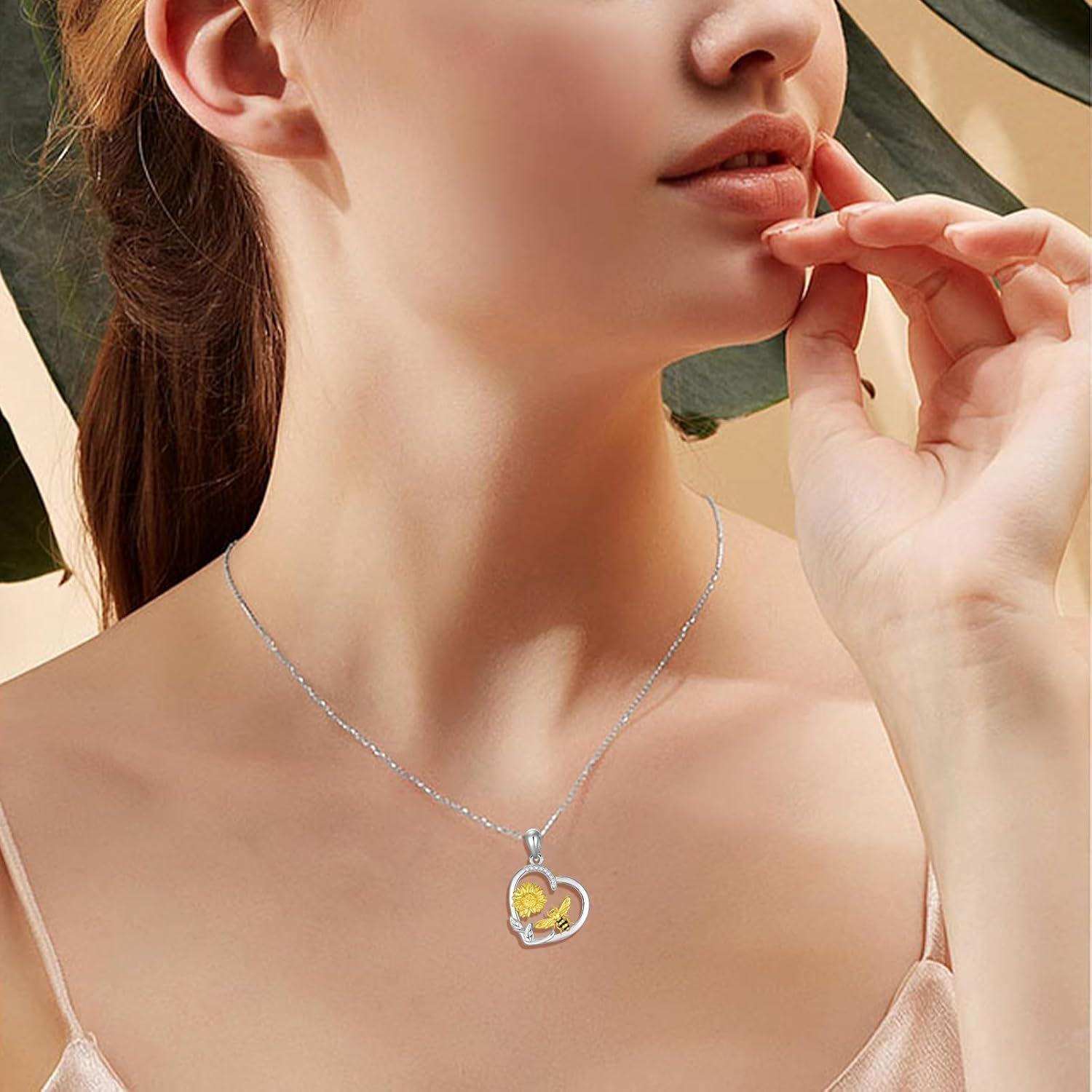 wholesale 925 Sterling Silver Sunflower & Honeybee Heart Pendant Necklace for Women Girls -0-1