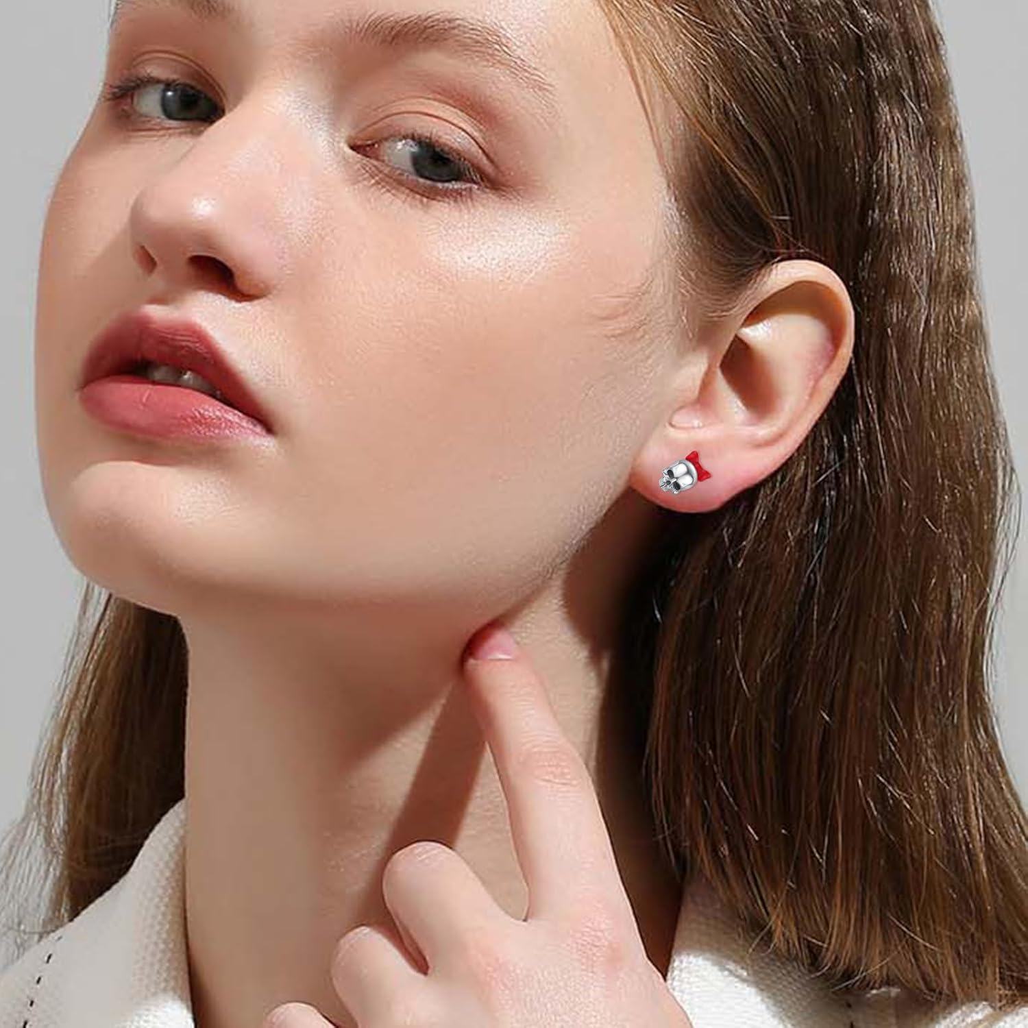 wholesale 925 Sterling Silver Metal Studs with Red Bow and Green Stones - Gothic Punk Style Earrings for Women-0-2