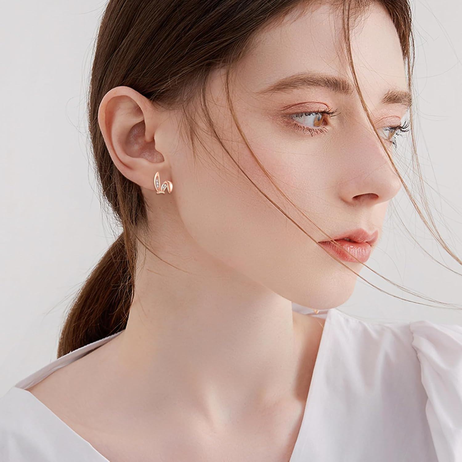 wholesale 925 Sterling Silver Rabbit Heart Stud Earrings for Women-0-3