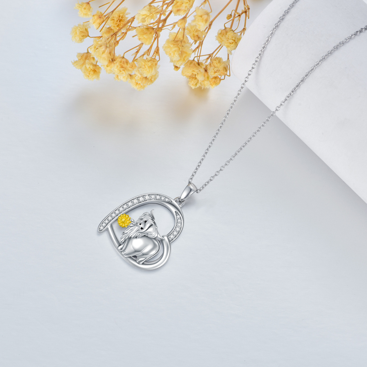 Collier en argent sterling avec pendentif en zircon cubique Highland Cow & Sunflower & Hea-6