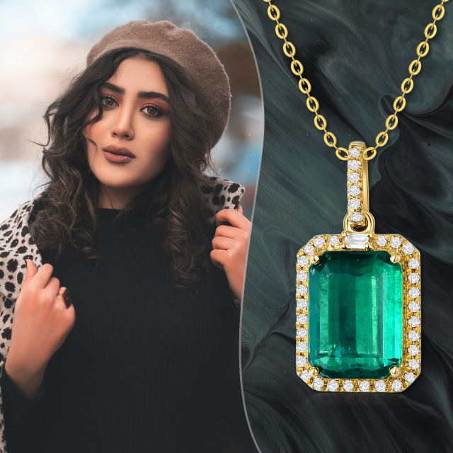 18K Gold Emerald Square Pendant Necklace-3