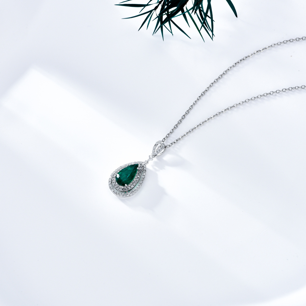 18K White Gold Diamond & Emerald Drop Shape Pendant Necklace-6