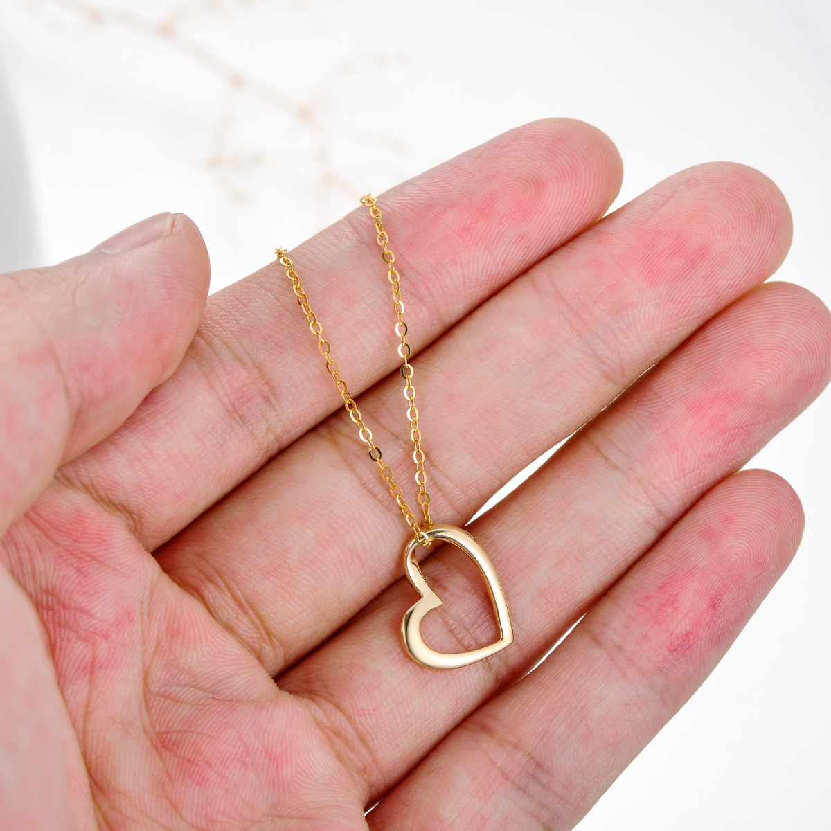 Collier avec pendentif en forme de coeur en or 14K-7