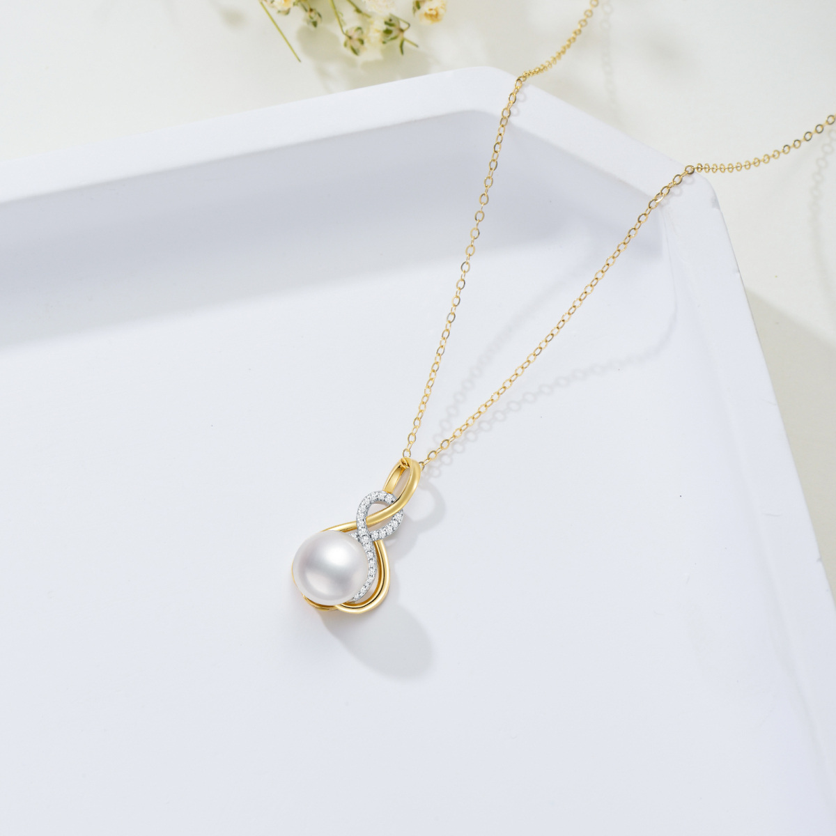 14K Gold Circular Shaped Pearl Mother Pendant Necklace-6
