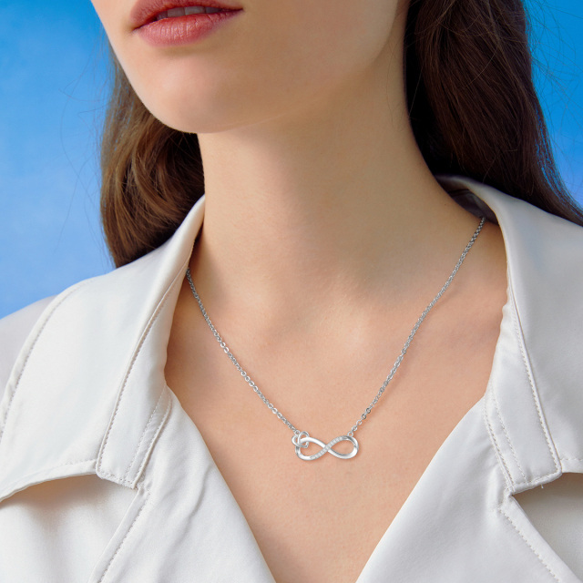 S925 diamante símbolo do infinito com formato de coração pingente colar presentes para mulheres-1