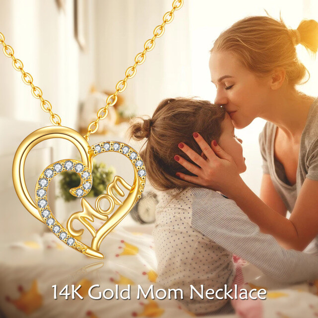 Colar com pendente mãe e coração em zircónio cúbico em ouro de 14 quilates-5