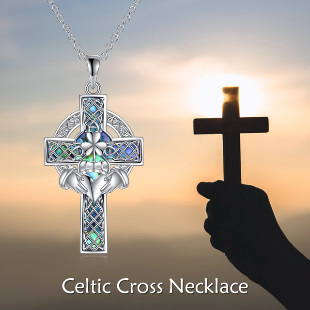 Prata esterlina Nó celta e cruz Amor por Kelly Mãos segurando pingente de coroa Colar-2