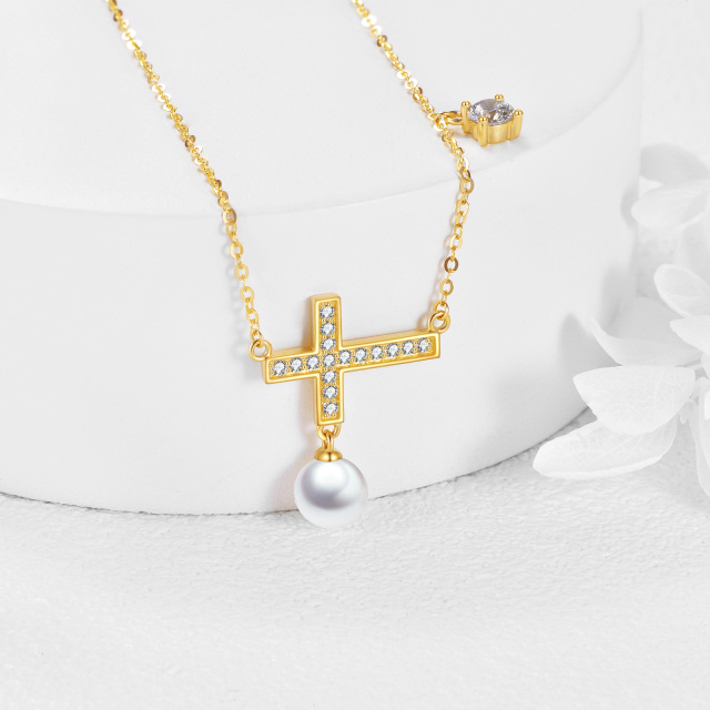 Collar de oro de 14 quilates con circonita cúbica y perla con colgante en forma de cruz-2
