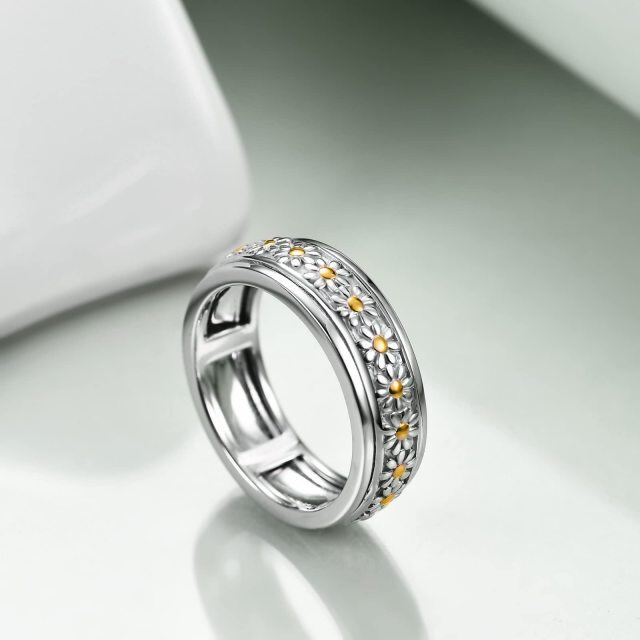 Sterling Silver Two-tone Daisy Spinner Ring-3