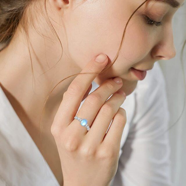 Anillo de plata de ley con forma ovalada de piedra lunar-1