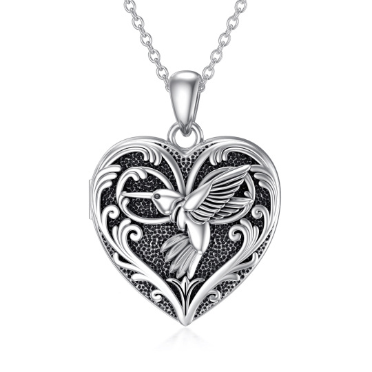 Collar con medallón de colibrí en forma de corazón personalizado que contiene un medallón con foto en plata de ley