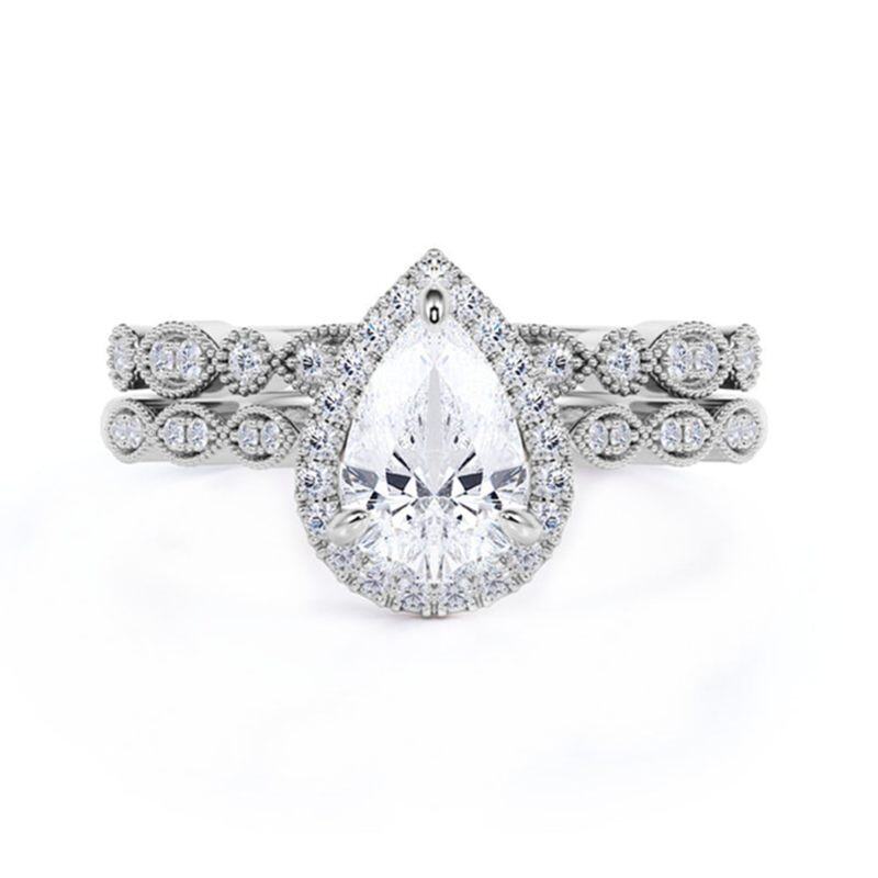 18K White Gold 1CT Pear Shaped Moissanite Engagement Ring Set