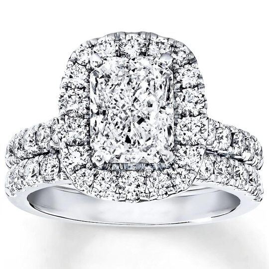 10K White Gold Moissanite Wedding Ring