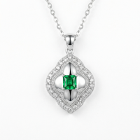 wholesale 925 Sterling Silver Vintage-Inspired Emerald and Silver Quatrefoil Halo Pendant Necklace Wholesale - JewelryODM-undefined