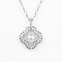 wholesale 925 Sterling Silver Elegant Quatrefoil Pearl and Baguette Zircon Halo Pendant Necklaces Wholesale - JewelryODM-undefined