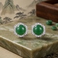 wholesale 925 Sterling Silver Elegant Green Jadeite Flower Stud Earring in Sterling Silver with Shimmering Accents-0-3