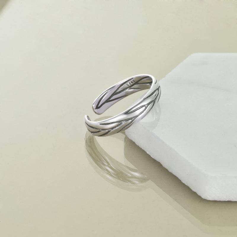 Sterling Silver Ring With Textured Opening Unisex 9 cd9b4f98a2ec3e217ad01b203401cfb6