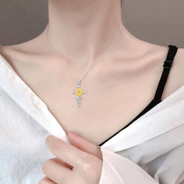 Collier en argent sterling avec pendentif tournesol et croix en zircon cubique bicolore-2