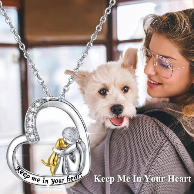 Collar con colgante de corazón de perro de plata de ley con circonitas y palabra grabada-2