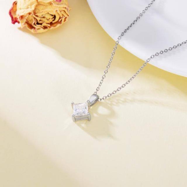 Collier pendentif carré moissanite en argent sterling-3