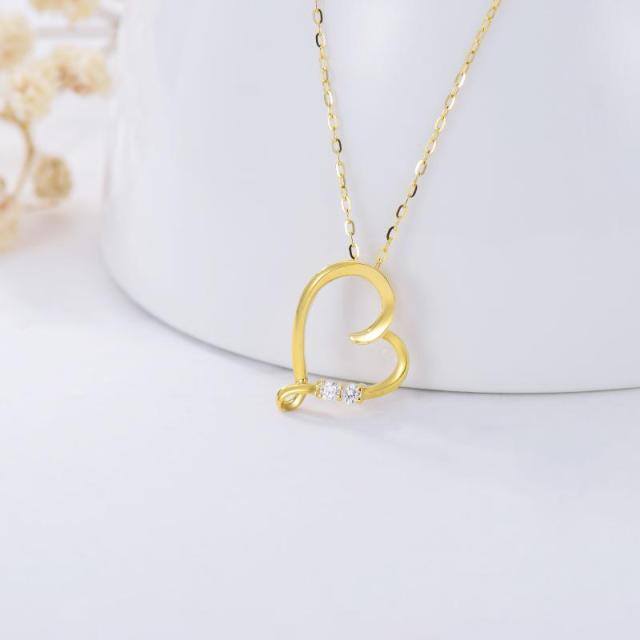 Collier en or 9K avec pendentif en forme de cœur en diamant-2